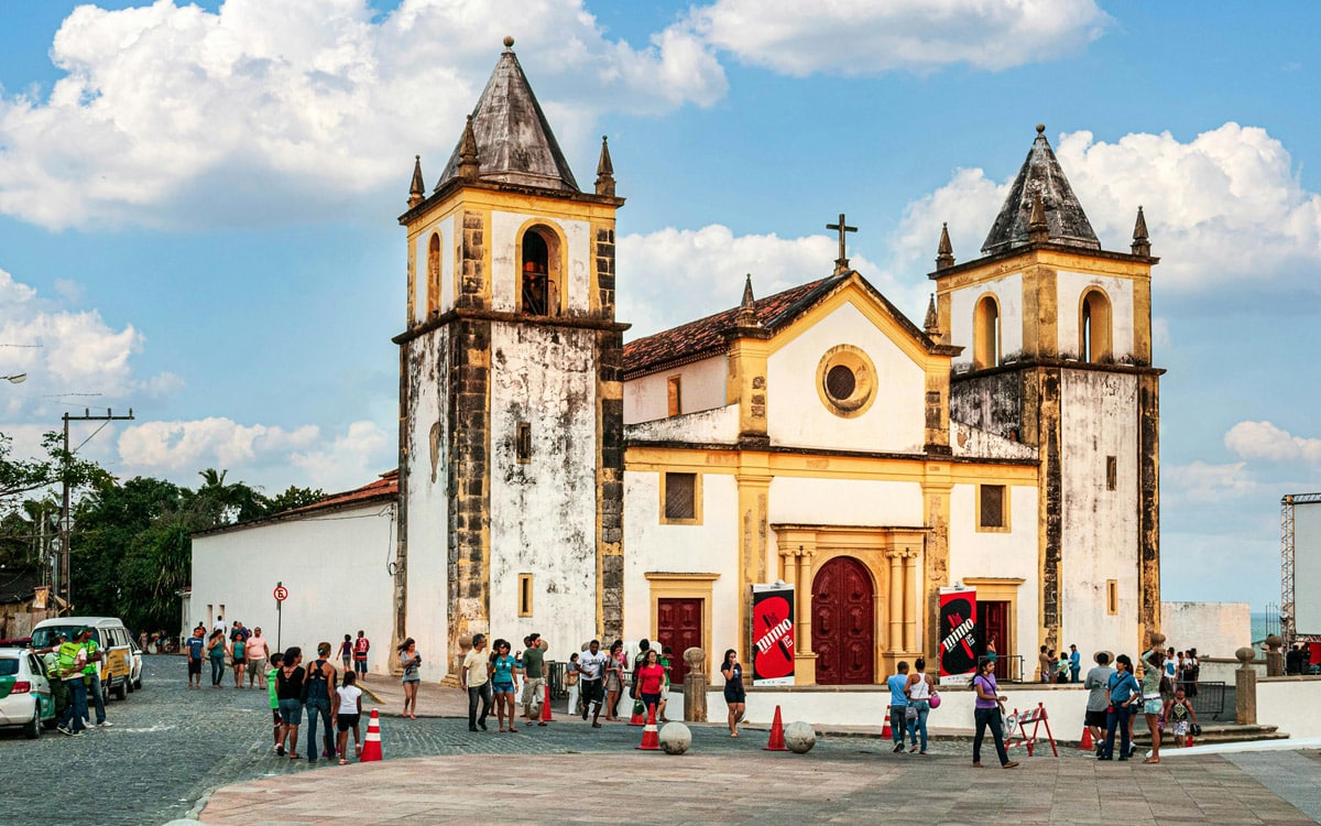 Iglesia colonial en el centro histórico de Olinda, Brasil, Patrimonio de la Humanidad por la UNESCO.